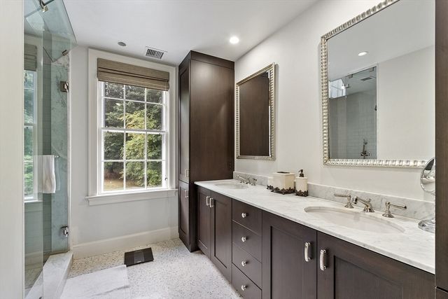 251A Old Billerica Road, Bedford, MA 01730