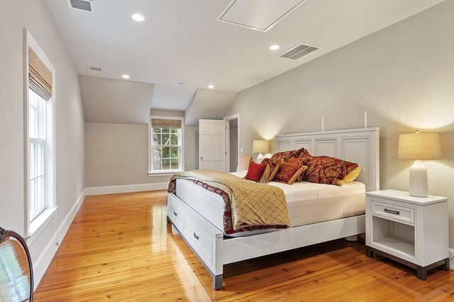 251A Old Billerica Road, Bedford, MA 01730