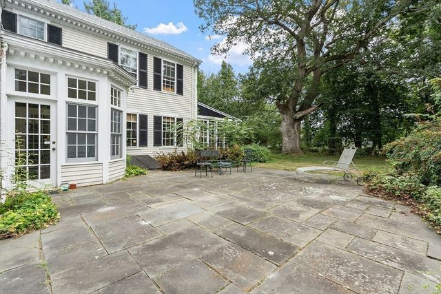 251A Old Billerica Road, Bedford, MA 01730