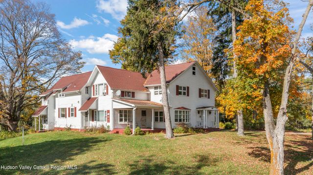 364 Yonderview Road, Hillsdale, NY 12529