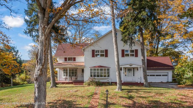 364 Yonderview Road, Hillsdale, NY 12529