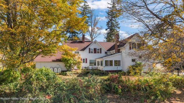 364 Yonderview Road, Hillsdale, NY 12529