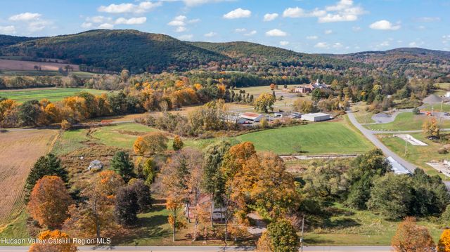 364 Yonderview Road, Hillsdale, NY 12529