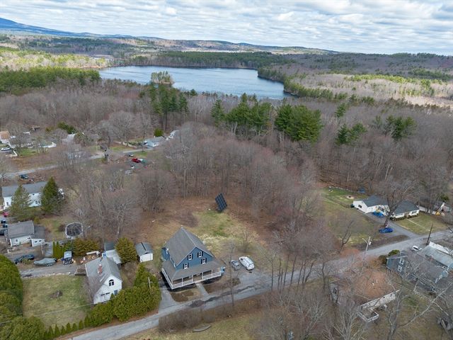 4 Gates Ter, Sterling, MA 01564