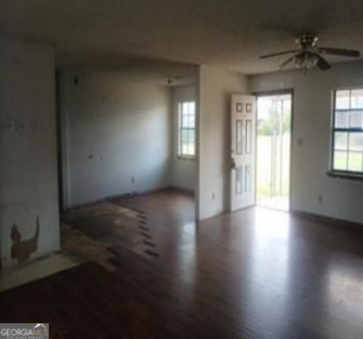 122 Dewberry Drive, Sylvester, GA 31791