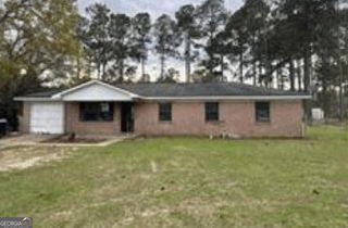 122 Dewberry Drive, Sylvester, GA 31791