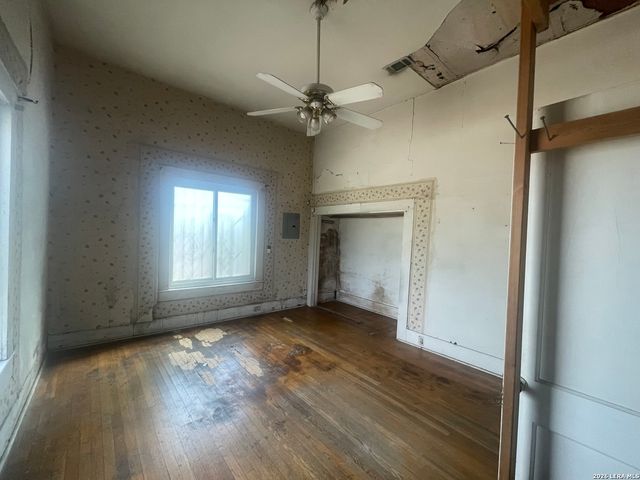 1423 Piedmont Ave, San Antonio, TX 78210