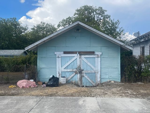 1423 Piedmont Ave, San Antonio, TX 78210