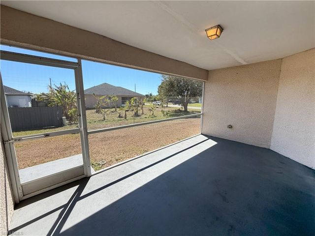 526 NW 1st LN, Cape Coral, FL 33993