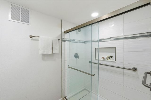 404 BRYAN OAK AVENUE, Brandon, FL 33511