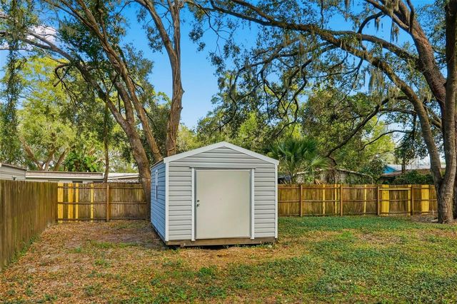 404 BRYAN OAK AVENUE, Brandon, FL 33511