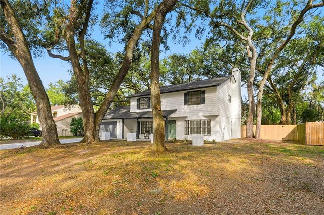 404 BRYAN OAK AVENUE, Brandon, FL 33511