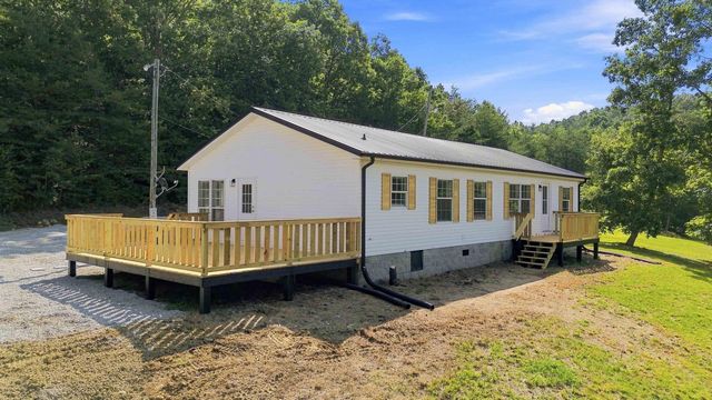 144 R.L Colyer Road, Somerset, KY 42501