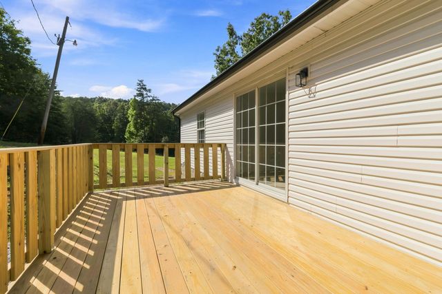 144 R.L Colyer Road, Somerset, KY 42501