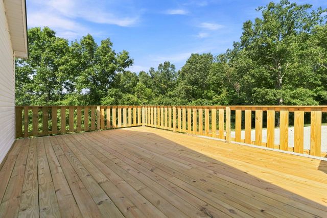 144 R.L Colyer Road, Somerset, KY 42501