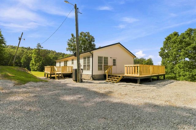 144 R.L Colyer Road, Somerset, KY 42501