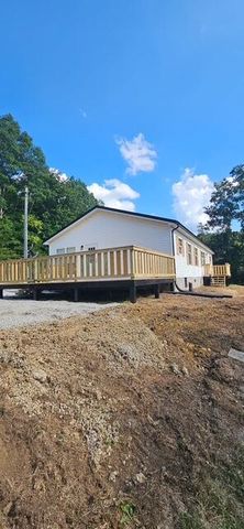 144 R.L Colyer Road, Somerset, KY 42501