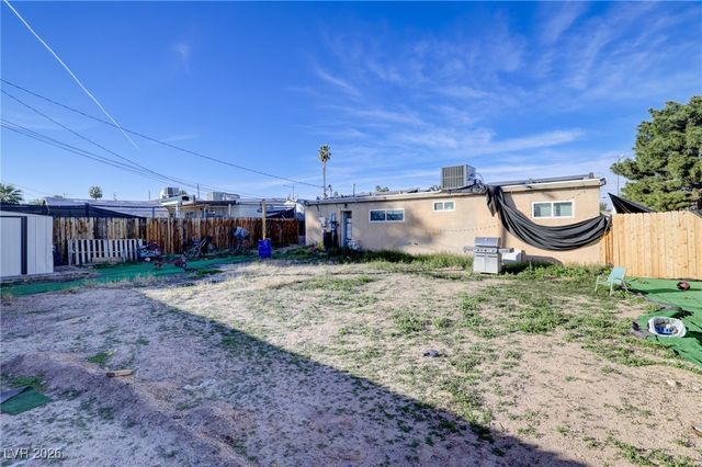 3693 Hilo Avenue, Las Vegas, NV 89104
