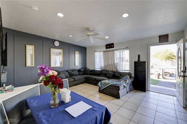 3693 Hilo Avenue, Las Vegas, NV 89104