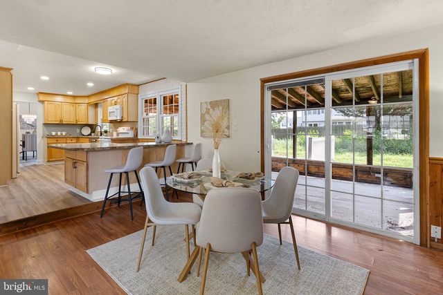 13 BLACK RD, New Castle, DE 19720