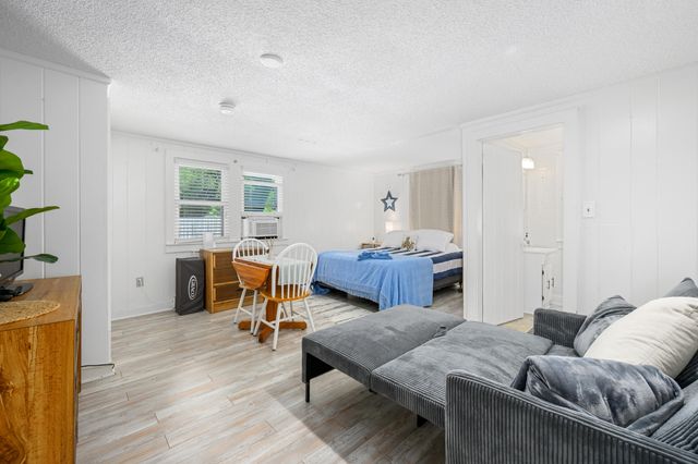 194 Captain Chase Road UNIT 3, Dennis Port, MA 02639