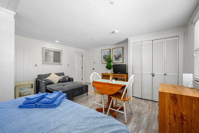 194 Captain Chase Road UNIT 3, Dennis Port, MA 02639