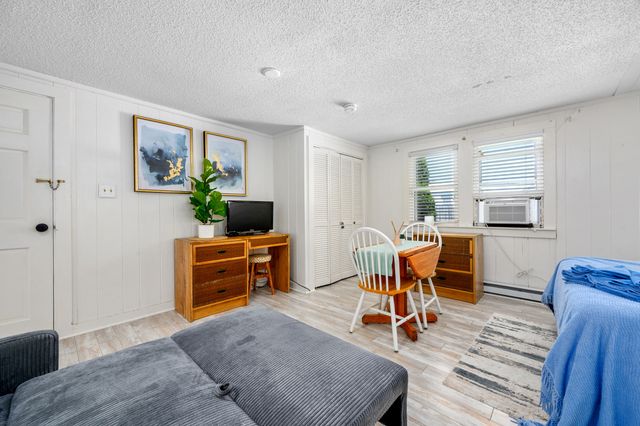 194 Captain Chase Road UNIT 3, Dennis Port, MA 02639