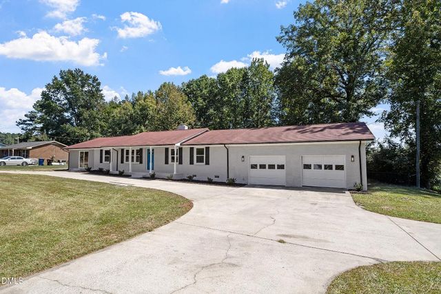 1916 Carr Creek Road, Sanford, NC 27332