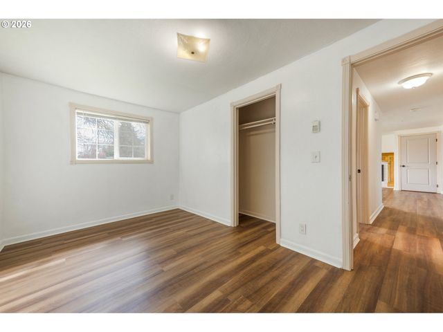 1310 W QUINALT St, Springfield, OR 97477