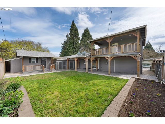 1310 W QUINALT St, Springfield, OR 97477
