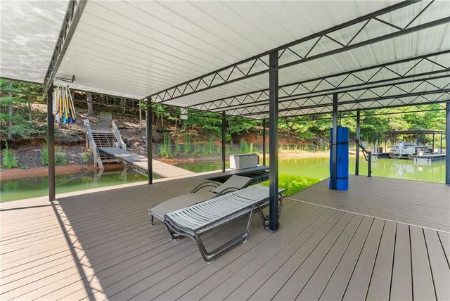 3173 Alenes Drive, Gainesville, GA 30506