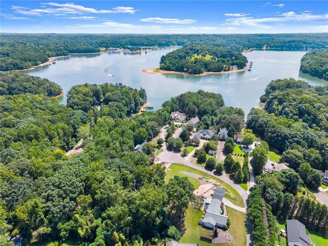 3173 Alenes Drive, Gainesville, GA 30506