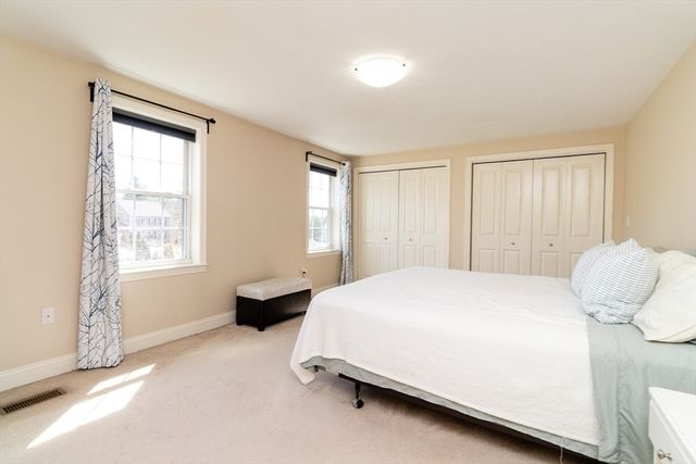 391 Franklin St 1, Hanson, MA 02341