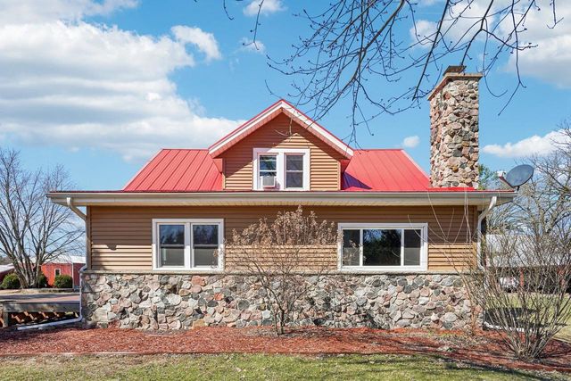 N4691 County Road HH, Mauston, WI 53948
