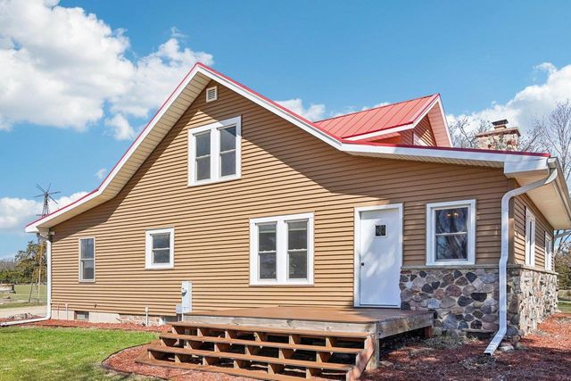 N4691 County Road HH, Mauston, WI 53948