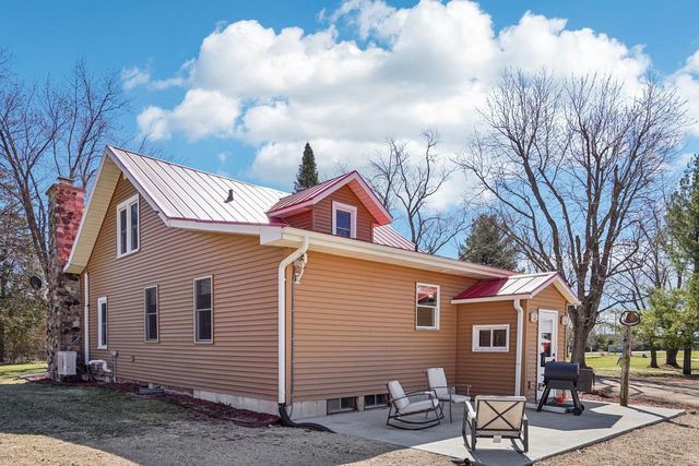 N4691 County Road HH, Mauston, WI 53948