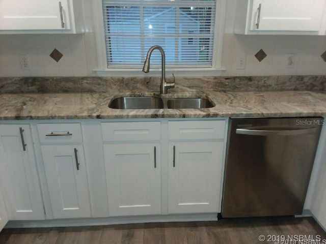 572 PALM DRIVE, New Smyrna Beach, FL 32168