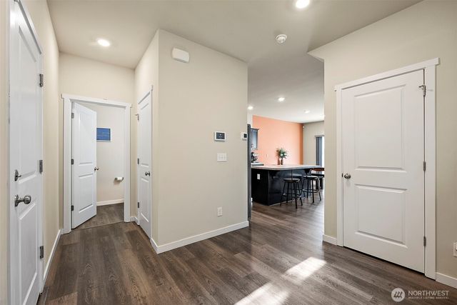 18418 107th Avenue E, Puyallup, WA 98374