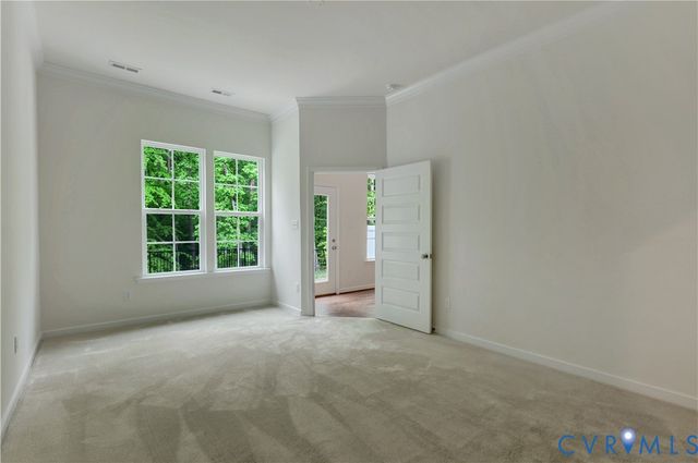 18764 Palisades Cove Trl, Moseley, VA 23120