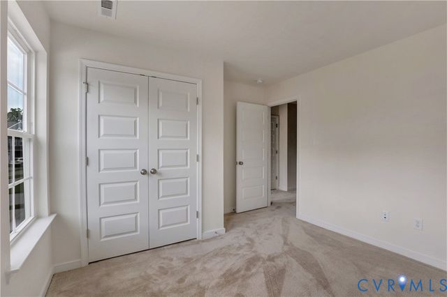 18764 Palisades Cove Trl, Moseley, VA 23120