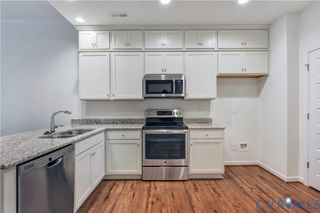18764 Palisades Cove Trl, Moseley, VA 23120