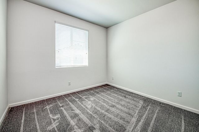 3043 Cirque Lane, Clovis, CA 93619