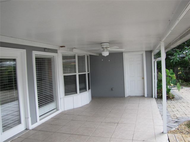 7807 N MATANZAS AVENUE, Tampa, FL 33614