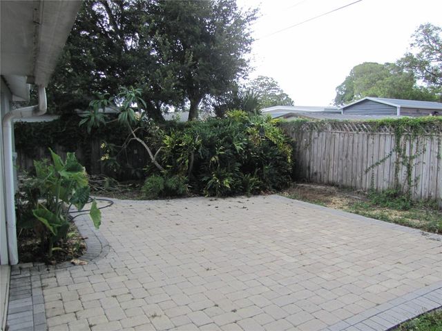 7807 N MATANZAS AVENUE, Tampa, FL 33614