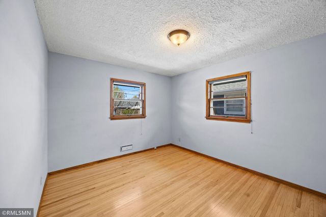 920 W 62nd Street, Minneapolis, MN 55419