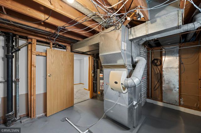 920 W 62nd Street, Minneapolis, MN 55419