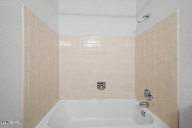 2527 W LARKSPUR Drive, Phoenix, AZ 85029