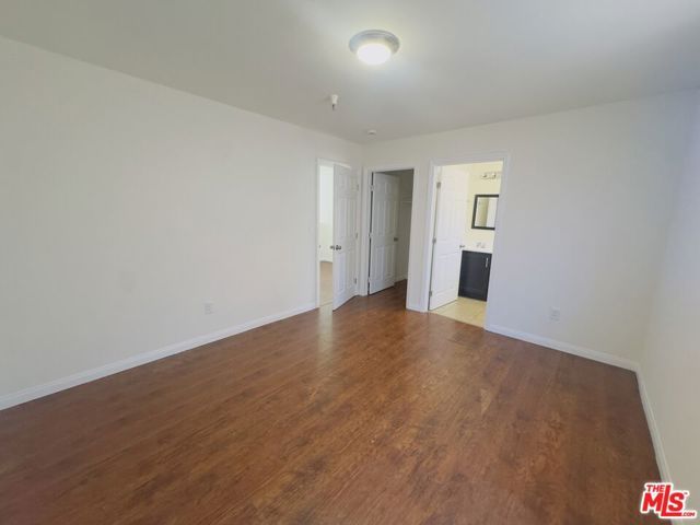 10605 Avalon Boulevard, Los Angeles, CA 90003