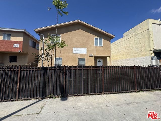 10605 Avalon Boulevard, Los Angeles, CA 90003