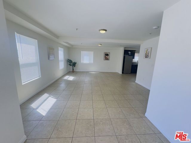10605 Avalon Boulevard, Los Angeles, CA 90003